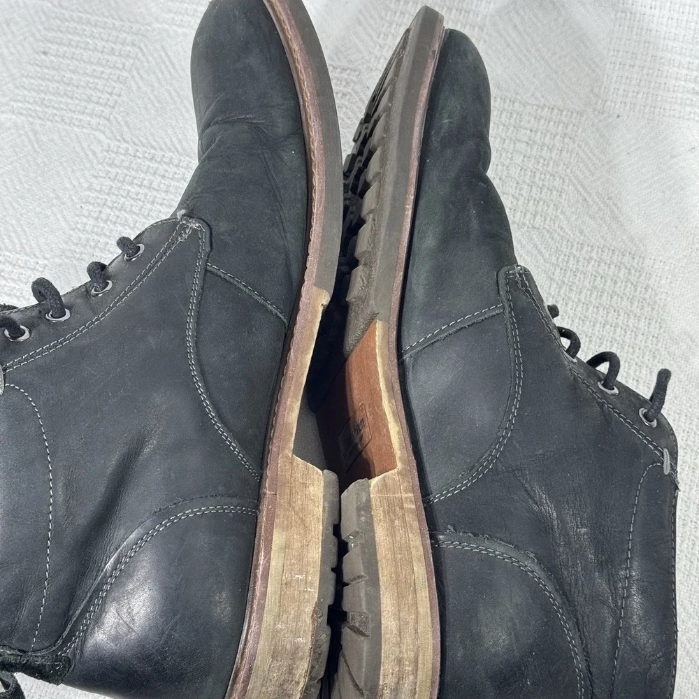 Florsheim Lodge Men's Plain Toe Chukka Black Boot Size 9‎